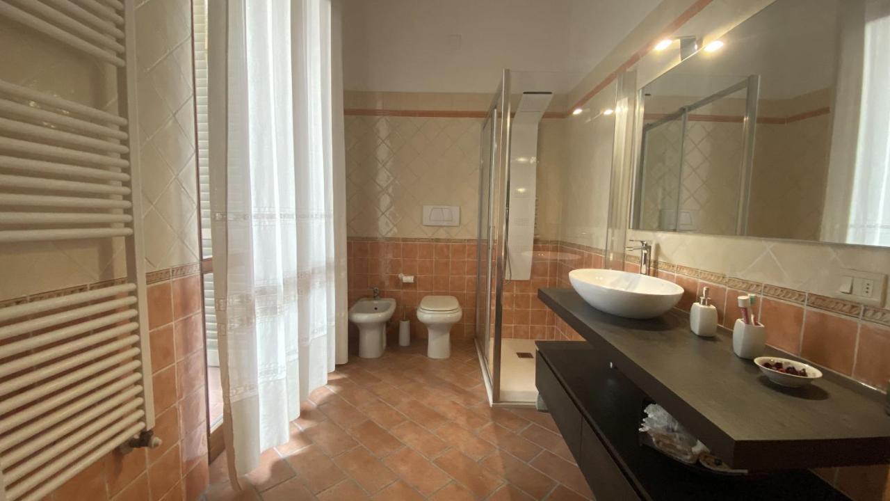 Indipendent Studio Apartment With Terrace - Parking Firenze Eksteriør bilde