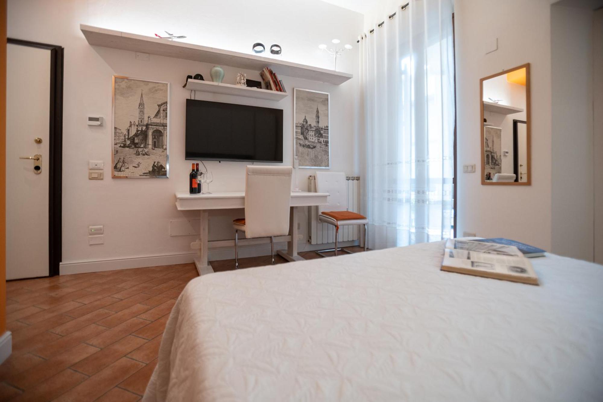 Indipendent Studio Apartment With Terrace - Parking Firenze Eksteriør bilde