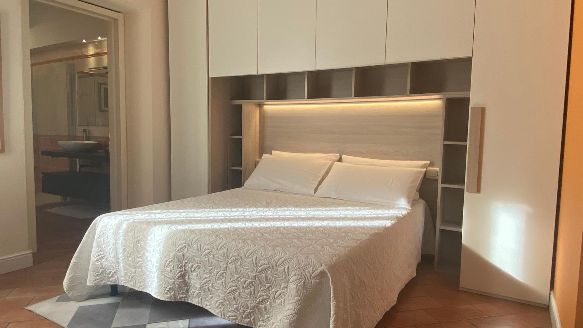 Indipendent Studio Apartment With Terrace - Parking Firenze Eksteriør bilde